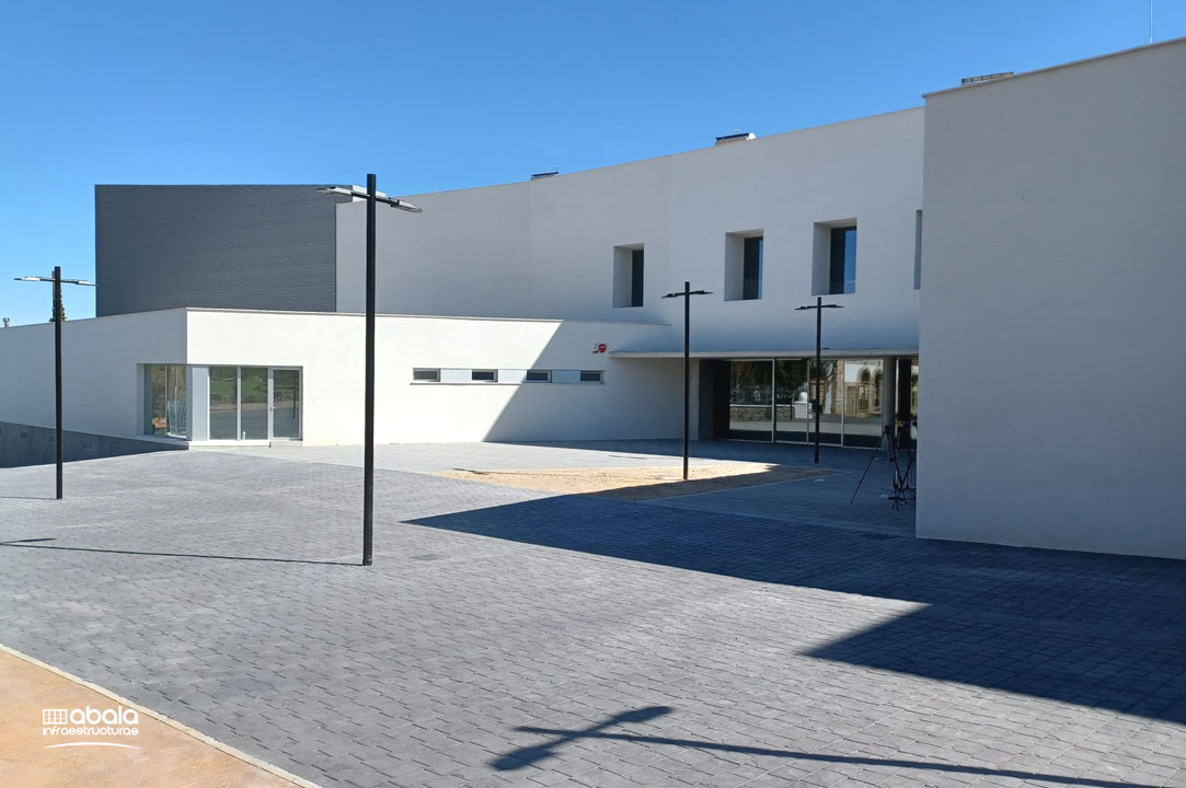 Abala y Orthem finalizan las obras de la nueva biblioteca municipal y centro cultural de Aspe