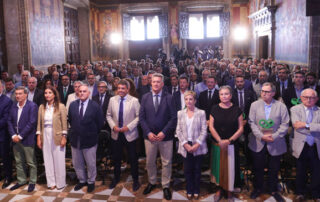 La Generalitat Valenciana reconoce la labor del Grupo Hozono Global tras la DANA