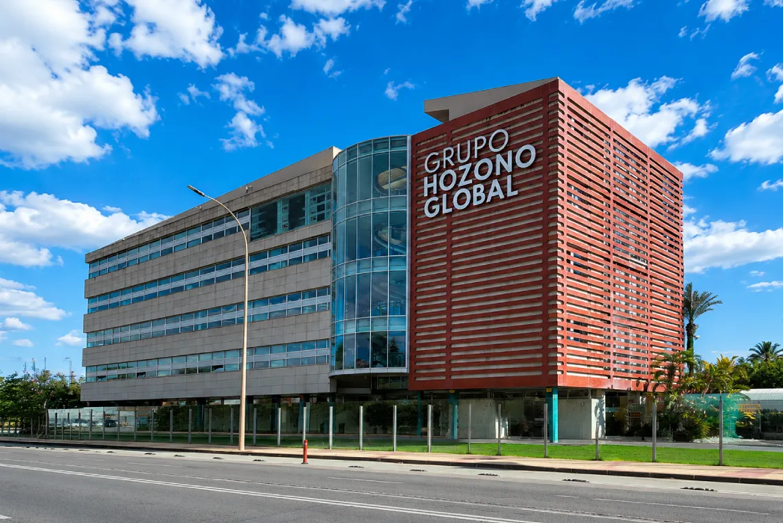 Abala infraestructuras - Fachada Hozono Global